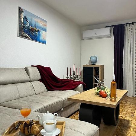 Bosanska DubicaStan Na Dan Kozarska Dubica公寓 外观 照片